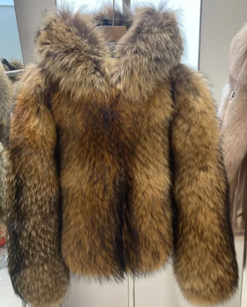 2026 New Arrival Fur Coat Women's Real Fur Coats With Hood Women Raccoon Fur Coat