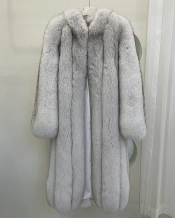2026 New Thickened Warm and Fashionable Real Fox Fur Coat Full Skin Fox Fur Coat